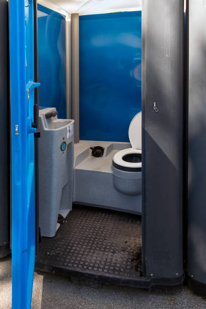 Portable Toilet Options We Offer in Greenfield, IA